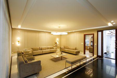 Casa para alugar com 360m², 5 quartos e 3 vagasSala