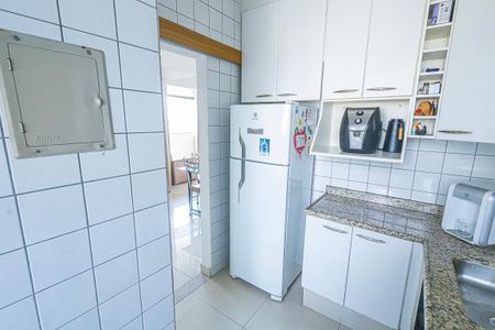 Cozinha de apartamento para alugar com 3 quartos, 70m² em Manacás, Belo Horizonte