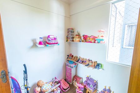 Quarto 3 de apartamento para alugar com 3 quartos, 70m² em Manacás, Belo Horizonte