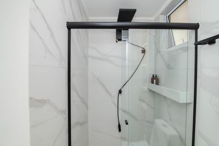 Apartamento para alugar com 64m², 2 quartos e 1 vaga Apartamento para alugar com 64m², 2 quartos e 1 vagaBanheiro do Quarto 2 Suíte