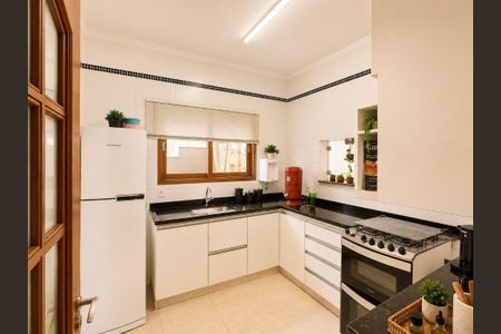 Casa à venda com 3 quartos, 168m² em Vila Capuava, Valinhos