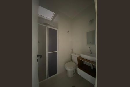 Casa de condomínio à venda com 144m², 2 quartos e 1 vaga Casa de condomínio à venda com 144m², 2 quartos e 1 vagaBanheiro