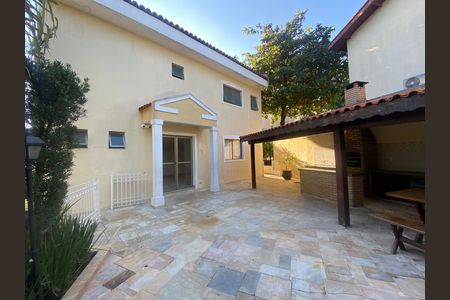 Casa de condomínio à venda com 144m², 2 quartos e 1 vaga Casa de condomínio à venda com 144m², 2 quartos e 1 vagaÁrea comum - Churrasqueira