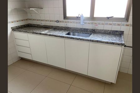 Casa de condomínio à venda com 144m², 2 quartos e 1 vaga Casa de condomínio à venda com 144m², 2 quartos e 1 vagaCozinha
