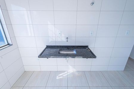 Casa à venda com 180m², 2 quartos e 3 vagas Casa à venda com 180m², 2 quartos e 3 vagasCozinha