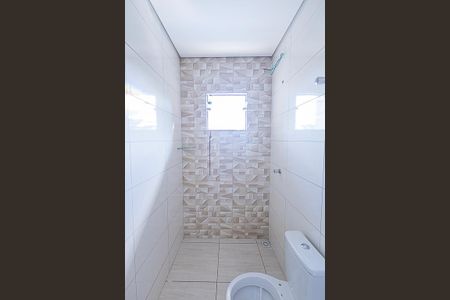 Casa à venda com 180m², 2 quartos e 3 vagas Casa à venda com 180m², 2 quartos e 3 vagasBanheiro