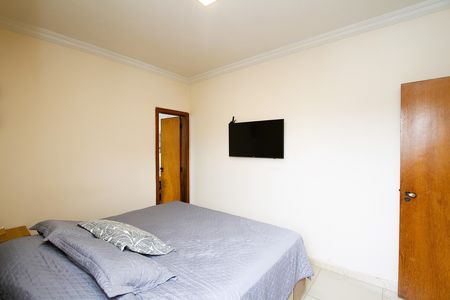 Apartamento à venda com 83m², 3 quartos e 2 vagasQuarto 2