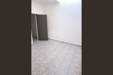 Casa à venda com 3 quartos, 150m² em Jardim Campo Limpo, São Paulo