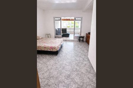 Casa à venda com 3 quartos, 150m² em Jardim Campo Limpo, São Paulo