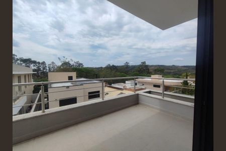 Casa à venda com 226m², 3 quartos e 4 vagas