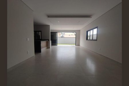 Casa à venda com 3 quartos, 226m² em Pinheiro, Valinhos