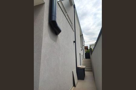 Casa à venda com 226m², 3 quartos e 4 vagas