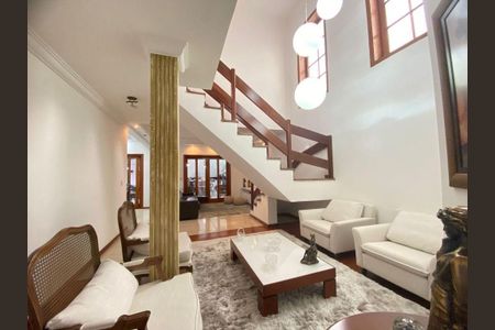 Casa à venda com 3 quartos, 280m² em Condominio Residencial Terras do Oriente, Valinhos