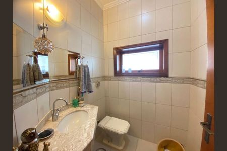 Casa à venda com 280m², 3 quartos e 4 vagas