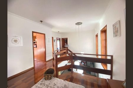 Casa à venda com 280m², 3 quartos e 4 vagas