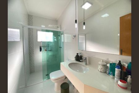 Casa à venda com 280m², 3 quartos e 4 vagas