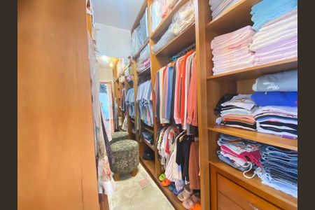 Casa à venda com 280m², 3 quartos e 4 vagas