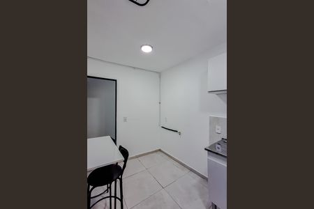 Studio para alugar com 29m², 1 quarto e sem vaga Studio para alugar com 29m², 1 quarto e sem vagaCozinha e Área de Serviço