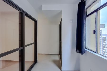 Sala de kitnet/studio para alugar com 1 quarto, 29m² em Liberdade, São Paulo