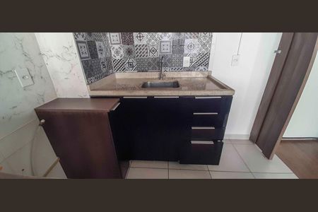 Apartamento à venda com 40m², 2 quartos e 1 vaga