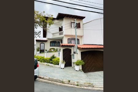 Casa à venda com 250m², 3 quartos e 6 vagas