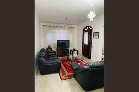 Casa à venda com 3 quartos, 250m² em Jardim Las Vegas, Santo André