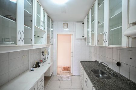 Apartamento à venda com 160m², 3 quartos e 3 vagasCozinha