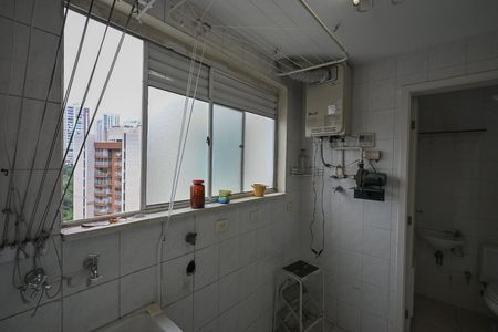 Apartamento à venda com 160m², 3 quartos e 3 vagasÁrea de Serviço 