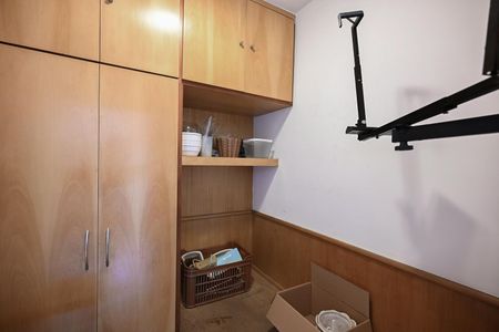 Apartamento à venda com 160m², 3 quartos e 3 vagasQuarto de Serviço