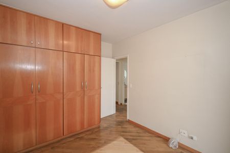 Apartamento à venda com 160m², 3 quartos e 3 vagasQuarto 2
