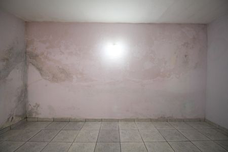 Quarto de casa para alugar com 1 quarto, 60m² em Campo Limpo, São Paulo