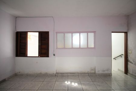 Quarto de casa para alugar com 1 quarto, 60m² em Campo Limpo, São Paulo