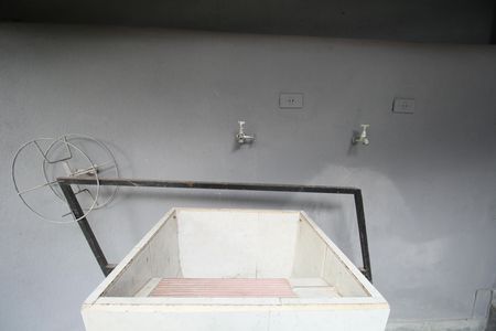 Casa para alugar com 60m², 1 quarto e sem vagaÁrea de Serviço