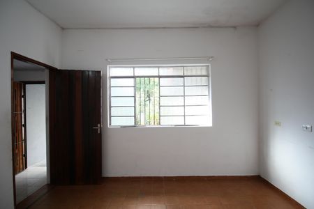 Sala de casa para alugar com 1 quarto, 60m² em Campo Limpo, São Paulo