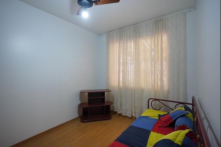 Quarto 2 de apartamento para alugar com 2 quartos, 51m² em Passo D’areia, Porto Alegre