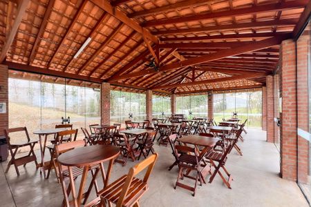 Casa de condomínio para alugar com 305m², 4 quartos e 5 vagasÁrea comum - Churrasqueira