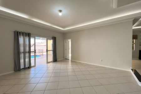 Sala de Jantar de casa de condomínio à venda com 4 quartos, 305m² em Dos Ortizes, Valinhos