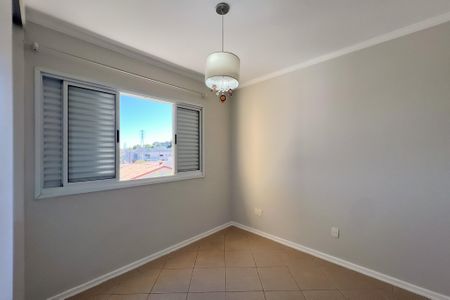 Casa de condomínio para alugar com 305m², 4 quartos e 5 vagasQuarto 3