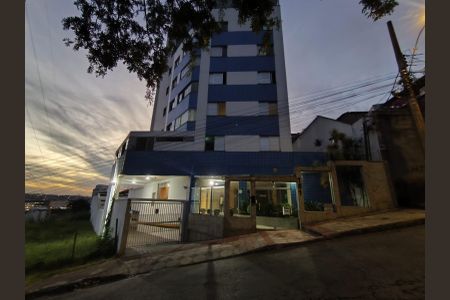 Apartamento à venda com 264m², 4 quartos e 3 vagasFachada