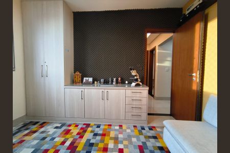 Apartamento à venda com 264m², 4 quartos e 3 vagasQuarto