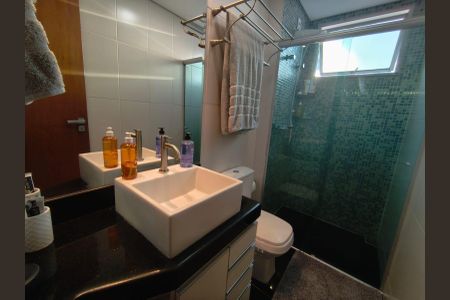 Apartamento à venda com 264m², 4 quartos e 3 vagasBanheiro 1