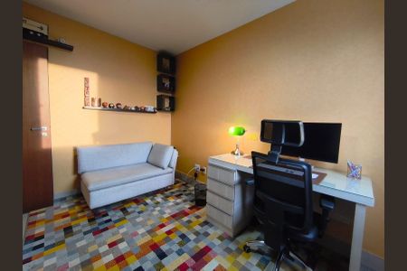 Apartamento à venda com 264m², 4 quartos e 3 vagasQuarto 1