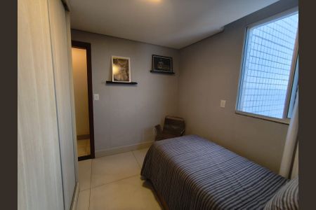 Apartamento à venda com 264m², 4 quartos e 3 vagasQuarto 3