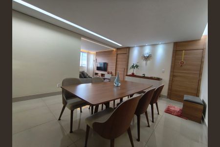 Apartamento à venda com 264m², 4 quartos e 3 vagasSala de Jantar
