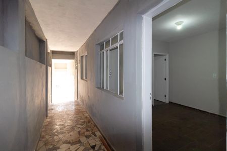 Casa para alugar com 70m², 2 quartos e sem vaga Casa para alugar com 70m², 2 quartos e sem vagaCorredor de Entrada