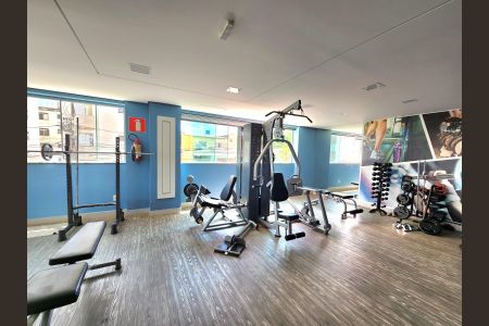 Apartamento à venda com 74m², 3 quartos e 2 vagas Apartamento à venda com 74m², 3 quartos e 2 vagasAcademia