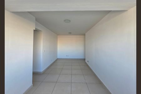 Apartamento à venda com 74m², 3 quartos e 2 vagas Apartamento à venda com 74m², 3 quartos e 2 vagasSala