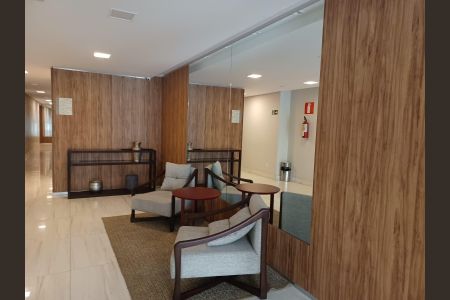 Apartamento à venda com 74m², 3 quartos e 2 vagas Apartamento à venda com 74m², 3 quartos e 2 vagasHall de entrada