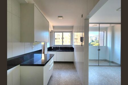 Apartamento à venda com 86m², 3 quartos e 2 vagas Apartamento à venda com 86m², 3 quartos e 2 vagasCozinha