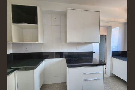 Apartamento à venda com 86m², 3 quartos e 2 vagas Apartamento à venda com 86m², 3 quartos e 2 vagasCozinha